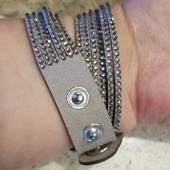 Barzel Jewelry Barzel Gray Wrap Bracelet With Swarovski Crystals